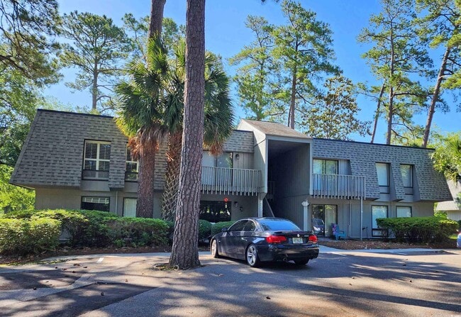 property at 435 Salt Marsh Cir