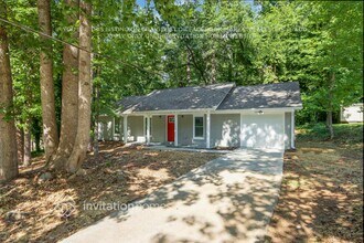 2982 Invermere Woods Ct in Stonecrest, GA - Building Photo - Building Photo