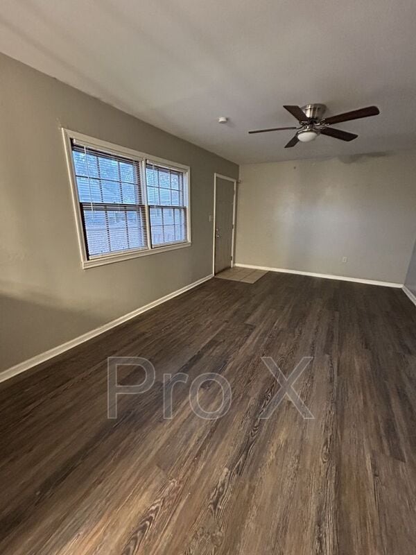 913 E Quincy St in Pittsburg, KS - Building Photo - Building Photo