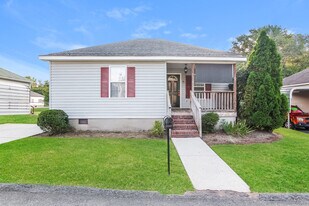 20 2nd St in Cramerton, NC - Building Photo