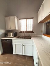 10960 Ernie Banks Dr in El Paso, TX - Building Photo - Building Photo