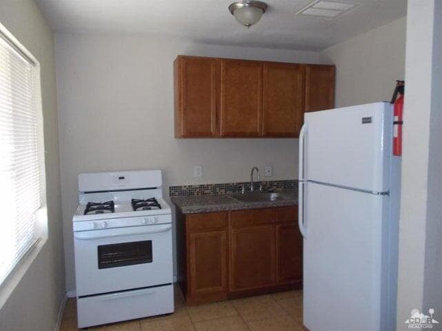 66399 5th St in Desert Hot Springs, CA - Building Photo - Building Photo