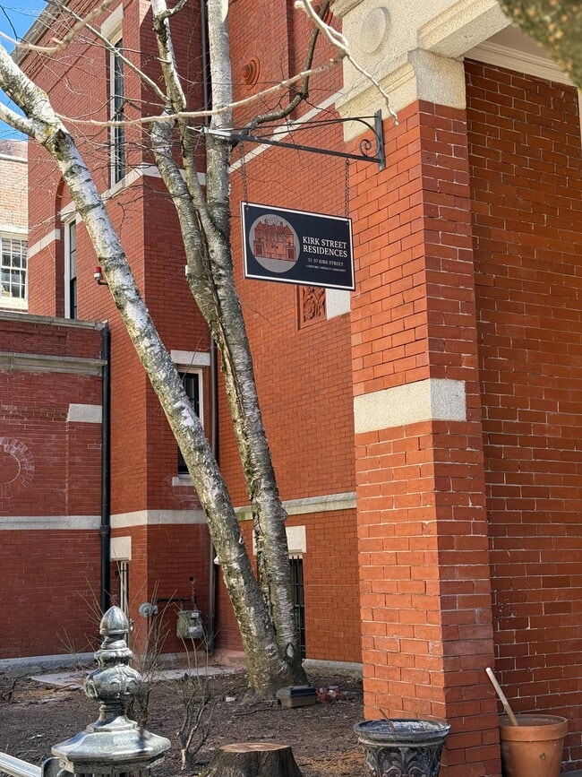 37 Kirk St, Unit 31-1