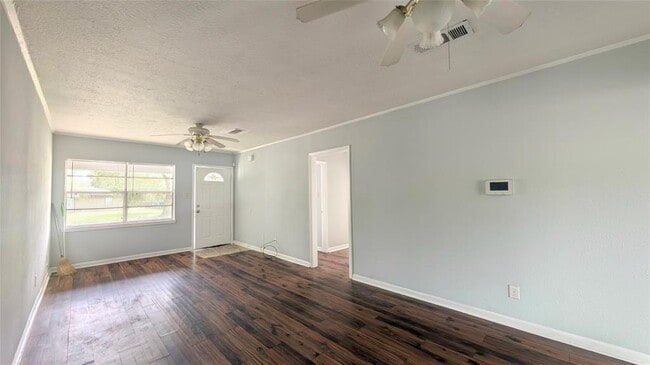 3733 Hays Ave in Groves, TX - Building Photo - Building Photo