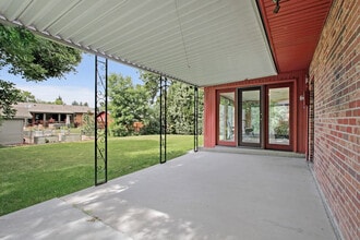 6741 E La Salle Pl in Denver, CO - Foto de edificio - Building Photo