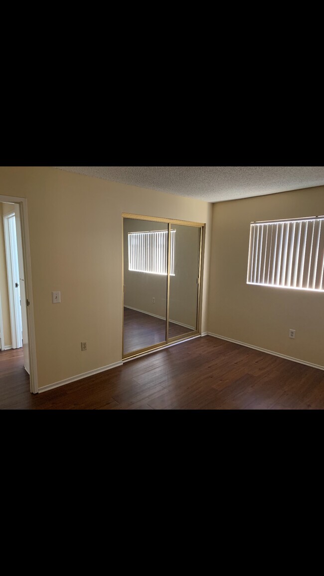 21121 Bassett St #2 Canoga Park, Ca 91303 in Canoga Park, CA - Building Photo - Floor Plan