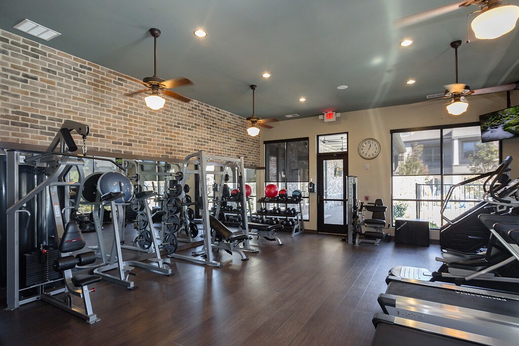 Adara Overland Park Overland Park, KS Apartments