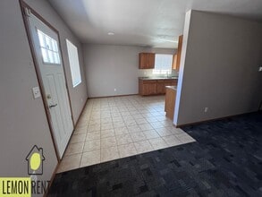 302 E P St in Yakima, WA - Building Photo - Building Photo