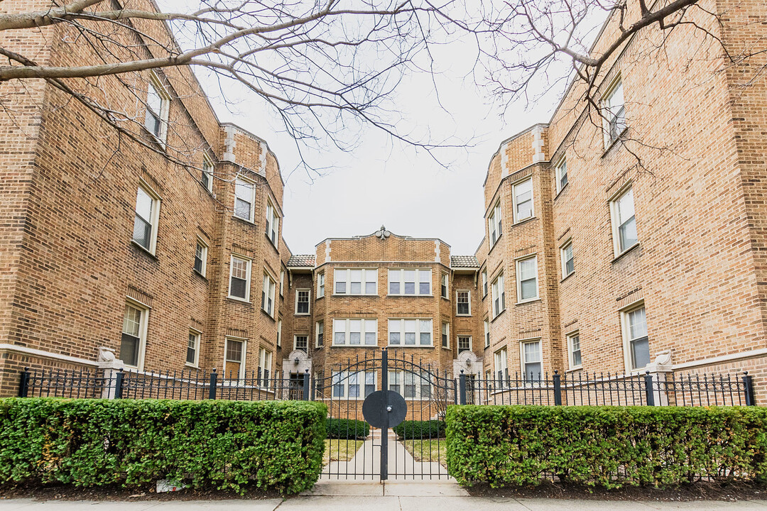 901-911 S Clinton in Oak Park, IL - Building Photo