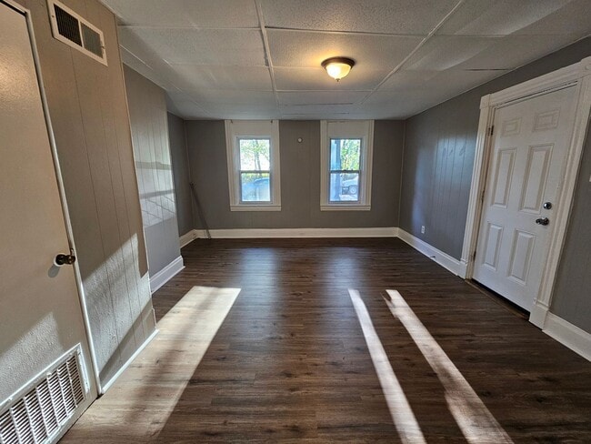 property at 1637 Rutherford Ave