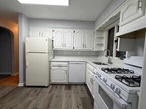 697 Allwood Rd in Clifton, NJ - Building Photo - Building Photo