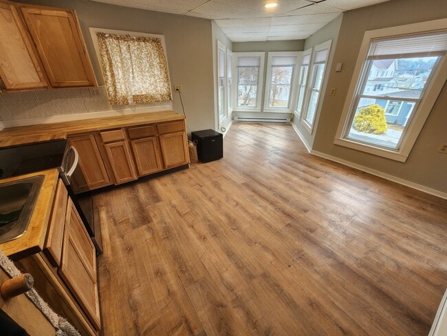 11 Pearl St, Unit 11 Pearl