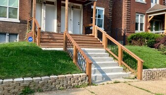 3314 Sidney St in St. Louis, MO - Building Photo