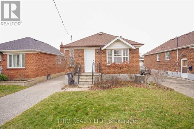 property at 46 Rothsay Ave