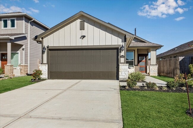 5547 Madden Ln in Houston, TX - Building Photo - Building Photo