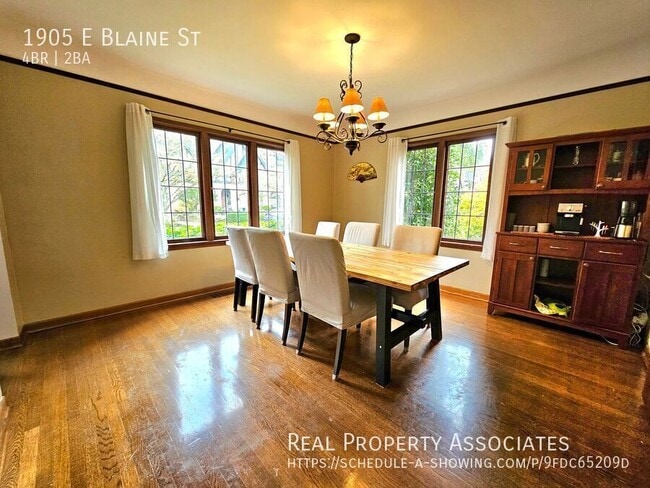 1905 E Blaine St in Seattle, WA - Building Photo - Building Photo