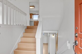 408 Briarwood Rd in Fort Collins, CO - Building Photo - Building Photo