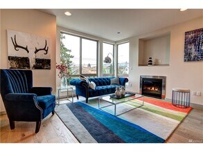 530 N 105th St in Seattle, WA - Building Photo - Building Photo