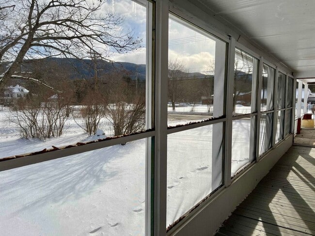 1316 US-302 in Bartlett, NH - Building Photo - Building Photo