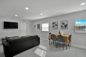 5 Eastview Ave in Delray Beach, FL - Building Photo - Building Photo