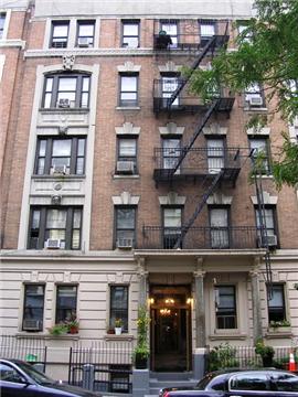 711 West 180th Street in New York, NY - Building Photo - Building Photo