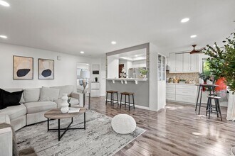 874 Cherry Glen Cir in Fremont, CA - Foto de edificio - Building Photo