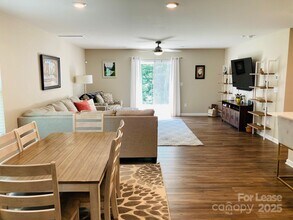 3242 Treyson Dr in Denver, NC - Building Photo - Building Photo