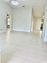 6 Chelsea Ln in Boynton Beach, FL - Building Photo - Building Photo