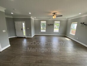 2465 24th St in Fredericksburg, VA - Building Photo - Building Photo