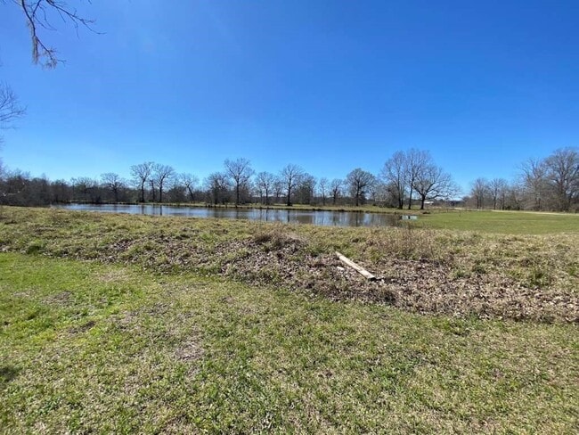 property at 236 Adelaide Dr