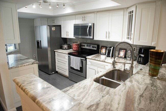 4105 Fairview Vista Point in Orlando, FL - Building Photo - Building Photo