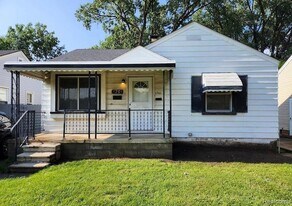 1761 E Milton Ave in Hazel Park, MI - Building Photo