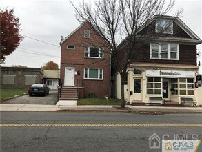 230 Washington Ave in Carteret, NJ - Foto de edificio - Building Photo