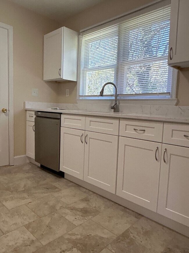 1987 Porter Pl in Decatur, GA - Building Photo - Building Photo