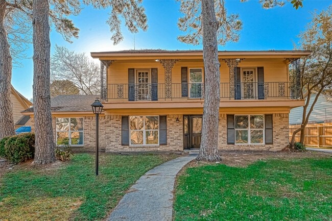 property at 4815 Wind Chimes Dr