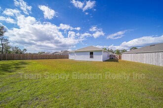 8739 Schooner Ln in Pensacola, FL - Building Photo - Building Photo