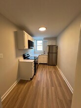419 N Market St, Unit Apt A in Frederick, MD - Building Photo - Building Photo