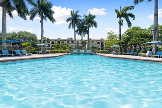 Cortland Harbour Cove in Pembroke Pines, FL - Foto de edificio - Building Photo