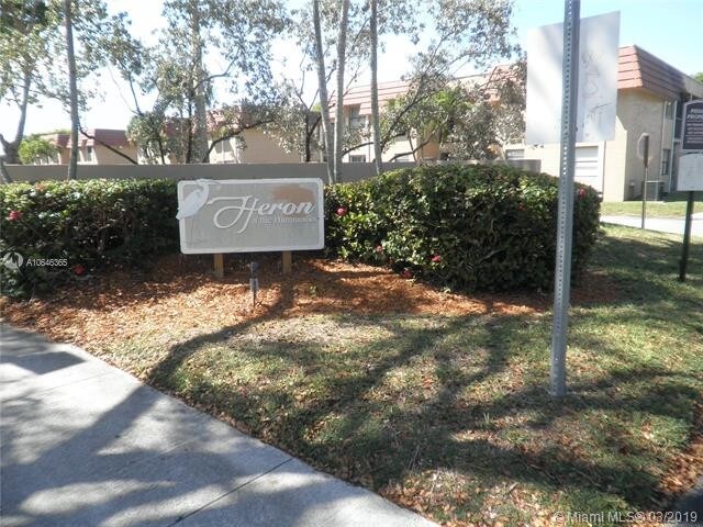 14919 SW 104th St-Unit -15-13 in Miami, FL - Building Photo