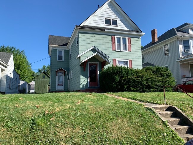 property at 2121 Culbertson Ave