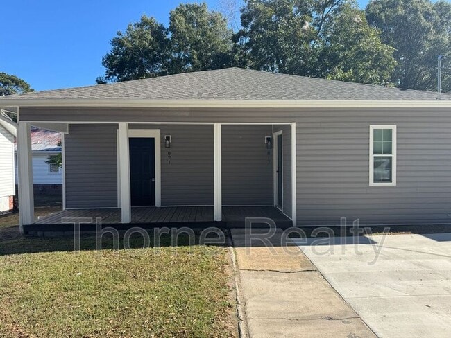 property at 821 Belleview Ave