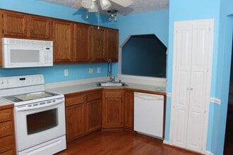 301 Shaw Ct in Falmouth, VA - Building Photo - Building Photo