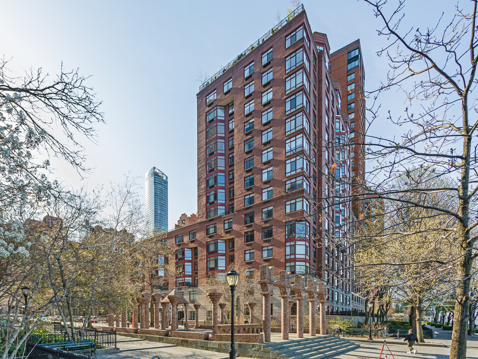 Hudson Tower in New York, NY - Foto de edificio