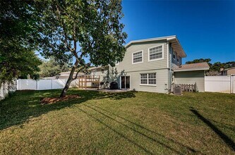 13556 Bellewood Ave in Seminole, FL - Building Photo - Building Photo