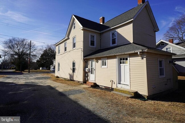 303 E Main St in Fruitland, MD - Building Photo - Building Photo