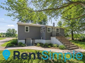 5392 Lee Hwy in Warrenton, VA - Building Photo - Building Photo