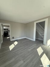 420 Short Beach Rd in East Haven, CT - Building Photo - Building Photo