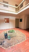 9360 SW 87th Ave, Unit N5 in Miami, FL - Building Photo