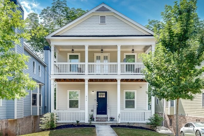 property at 974 Connally St SE