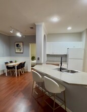 860 N Orange Ave in Orlando, FL - Building Photo - Building Photo